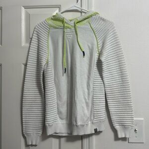 Title nine lightweight hoodie Medium